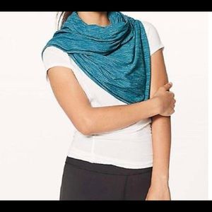 Lululemon Infinity Vinyasa scarf